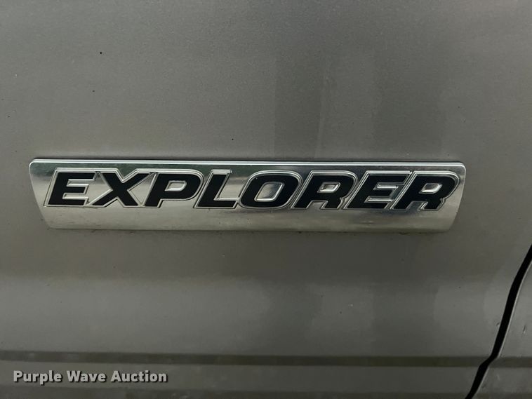 image for item KD9013 2008 Ford Explorer  SUV