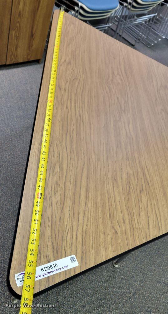 image for item KD9840 Table