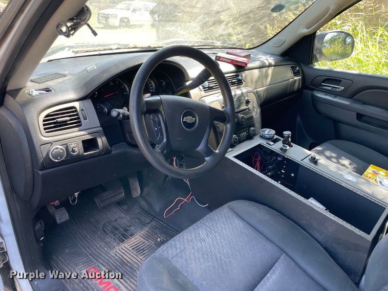 image for item KJ9775 2012 Chevrolet Tahoe Police  SUV