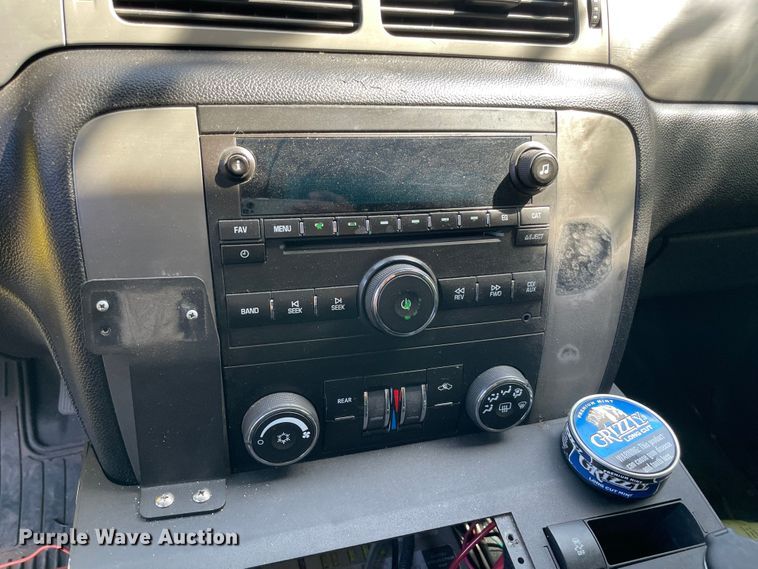 image for item KJ9775 2012 Chevrolet Tahoe Police  SUV