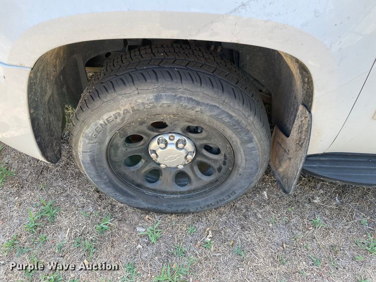 image for item KJ9775 2012 Chevrolet Tahoe Police  SUV