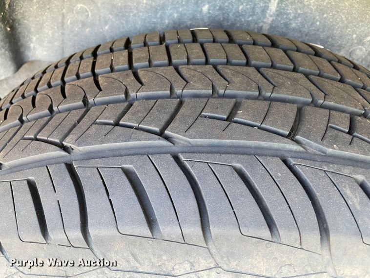 image for item KJ9775 2012 Chevrolet Tahoe Police  SUV