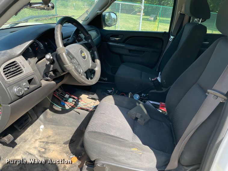 image for item KJ9777 2012 Chevrolet Tahoe Police  SUV