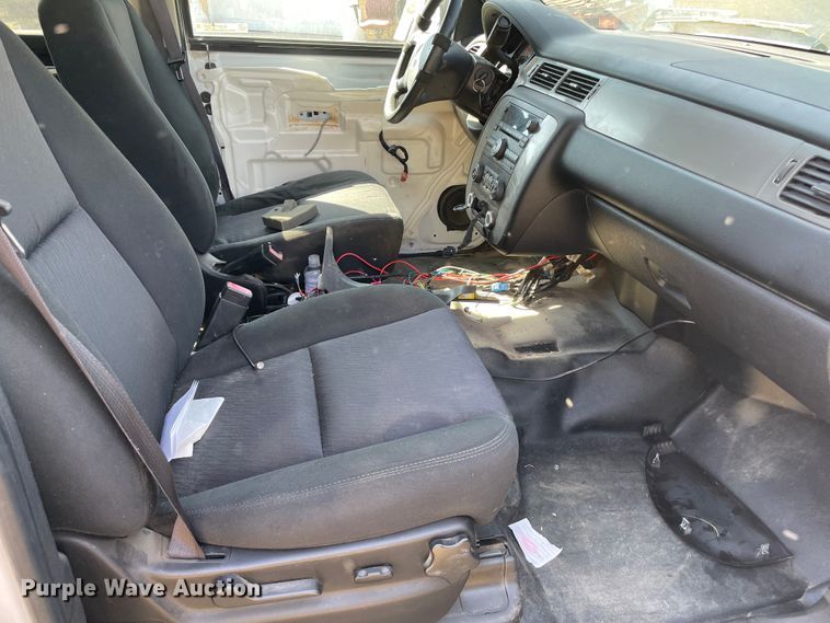 image for item KJ9777 2012 Chevrolet Tahoe Police  SUV