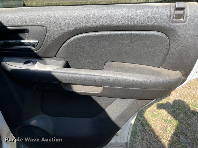 image for item KJ9777 2012 Chevrolet Tahoe Police  SUV