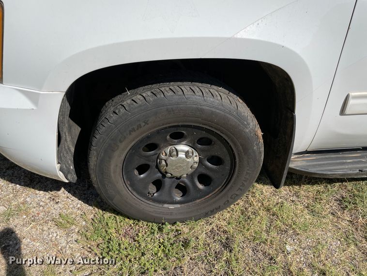 image for item KJ9777 2012 Chevrolet Tahoe Police  SUV