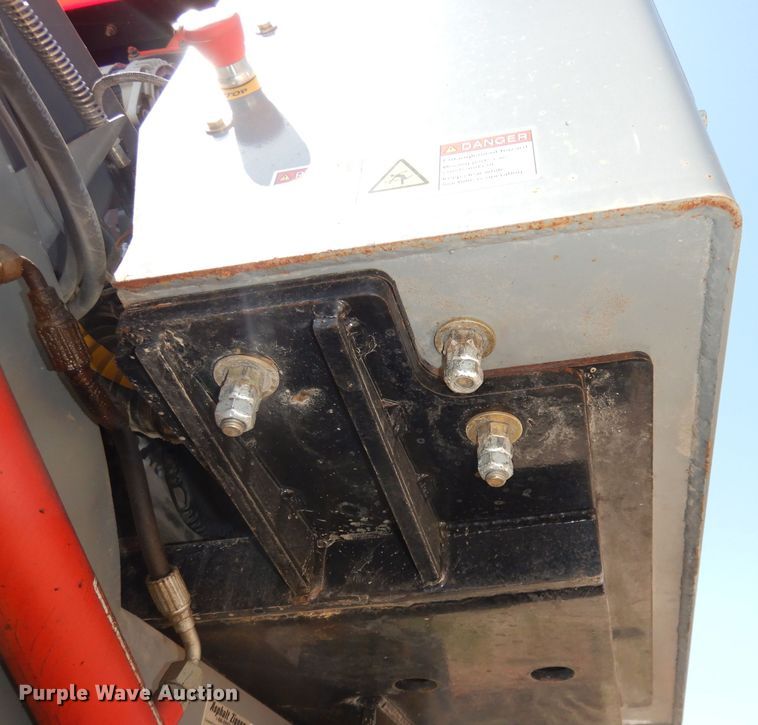 image for item KM9608 2009 Asphalt Zipper AZ550B  cold planer