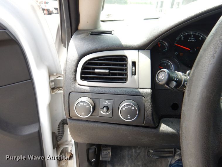 image for item KR9177 2012 Chevrolet Tahoe Police  SUV