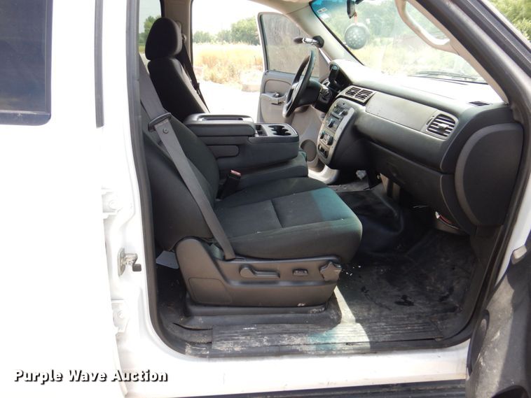 image for item KR9177 2012 Chevrolet Tahoe Police  SUV