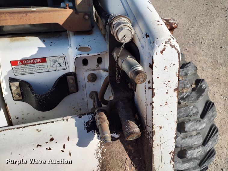 image for item KR9683 1998 Bobcat 863  skid steer loader