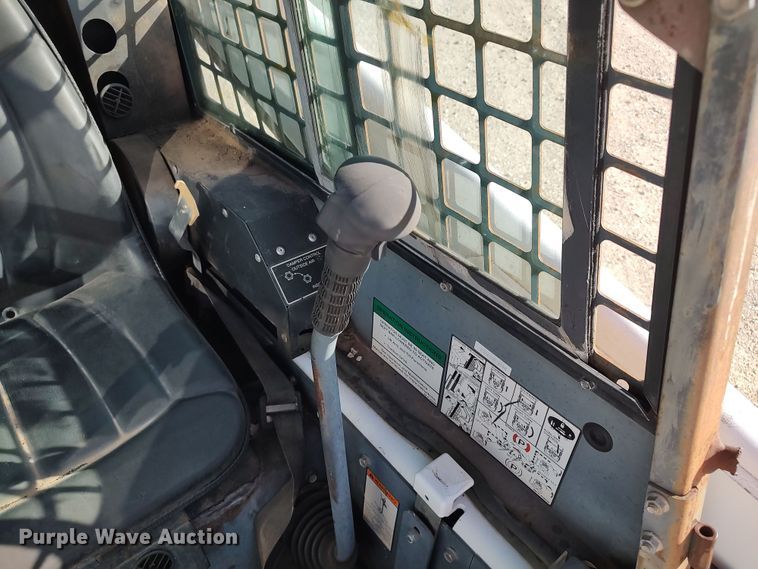 image for item KR9683 1998 Bobcat 863  skid steer loader