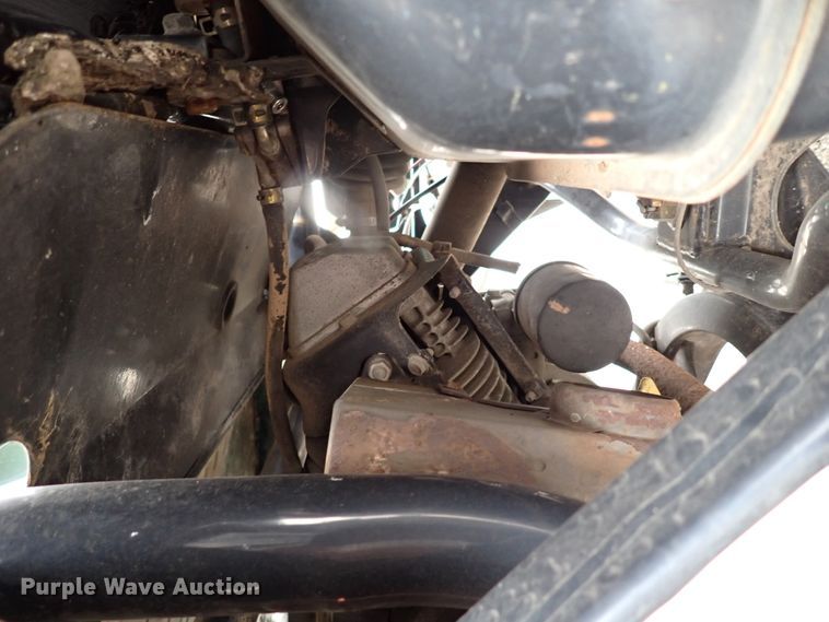 image for item KR9687 2000 Kawasaki Mule  utility vehicle