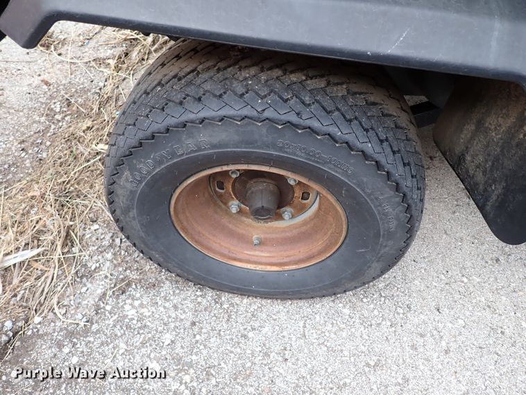 image for item KR9687 2000 Kawasaki Mule  utility vehicle