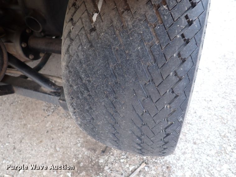 image for item KR9687 2000 Kawasaki Mule  utility vehicle