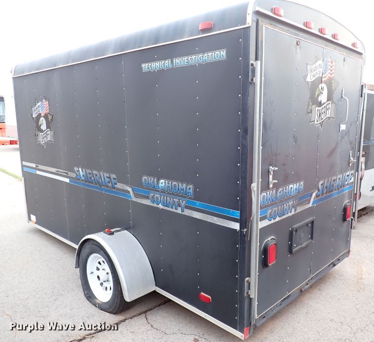image for item KR9689 2002 Forest River CCN024070  enclosed cargo trailer
