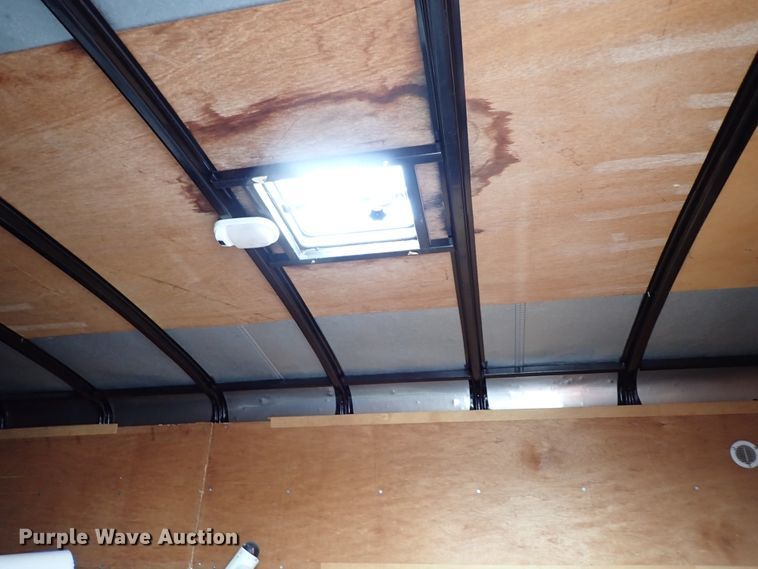 image for item KR9692 2007 Interstate I10218TA3  enclosed cargo trailer