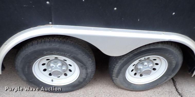 image for item KR9692 2007 Interstate I10218TA3  enclosed cargo trailer