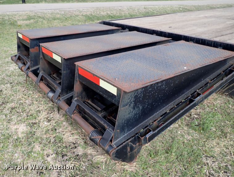 image for item KR9702 2007 Progressive Trailers  equipment trailer
