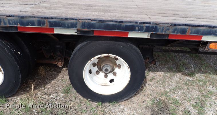 image for item KR9702 2007 Progressive Trailers  equipment trailer