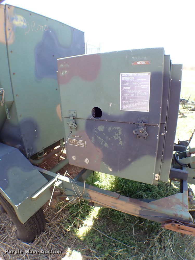 image for item KR9707 1995 US Military MEP701A  generator