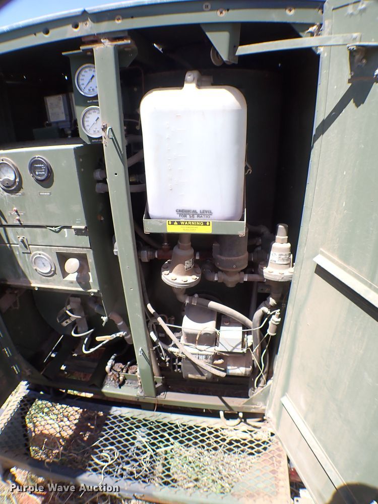 image for item KR9707 1995 US Military MEP701A  generator