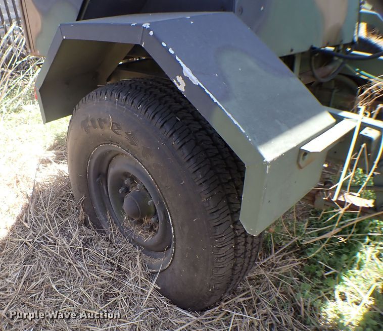 image for item KR9707 1995 US Military MEP701A  generator