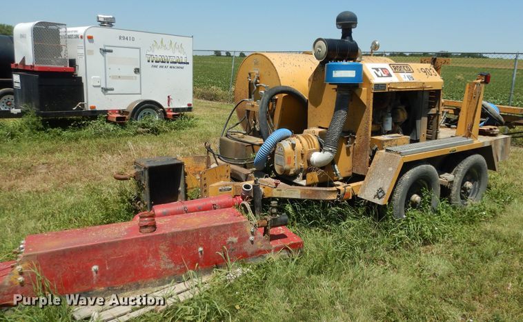 image for item KS9746 Rosco RA2000  pot hole patcher