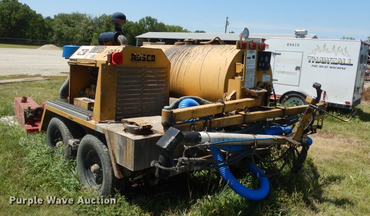 image for item KS9746 Rosco RA2000  pot hole patcher