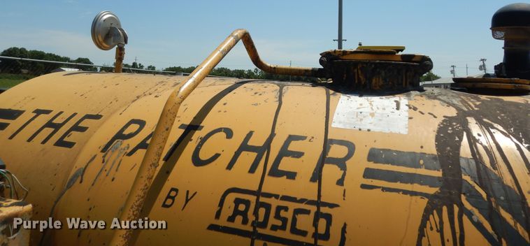 image for item KS9746 Rosco RA2000  pot hole patcher