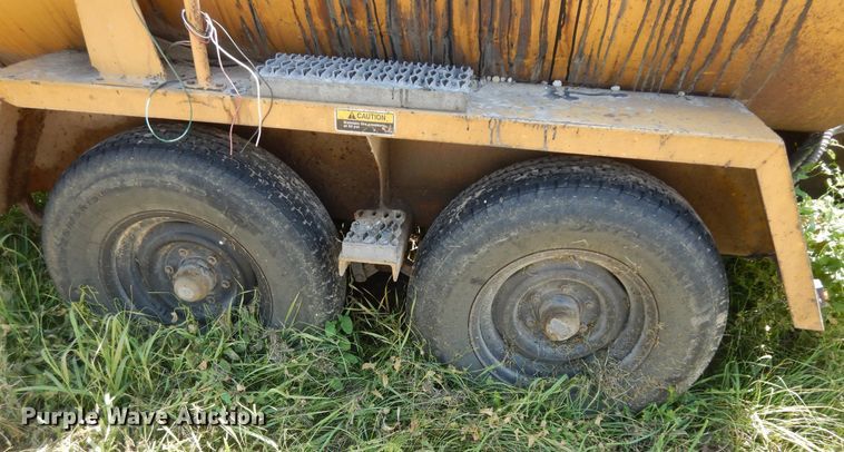 image for item KS9746 Rosco RA2000  pot hole patcher