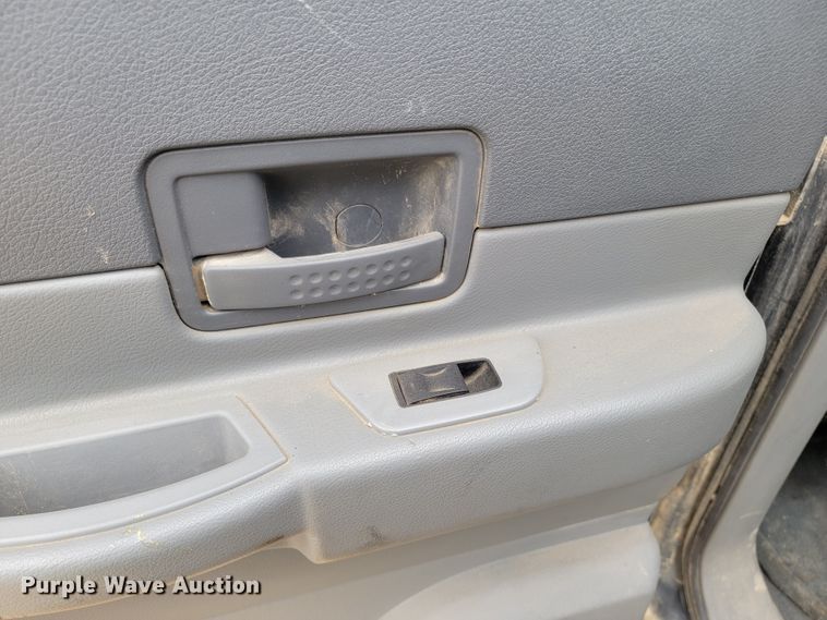 image for item KT9100 2005 Dodge Durango  SUV