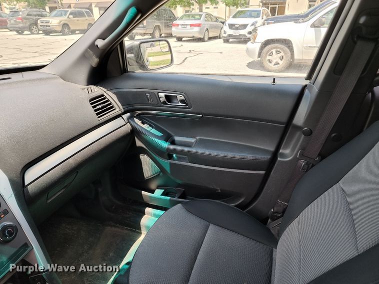 image for item KT9865 2014 Ford Explorer Police Interceptor  SUV