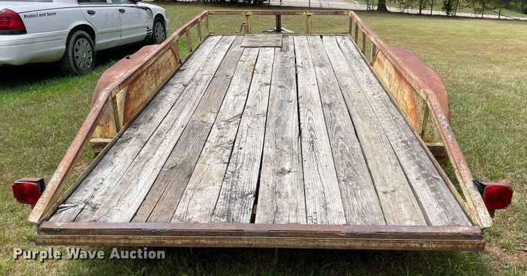 image for item LF9203 1993 Kodiak  utility trailer