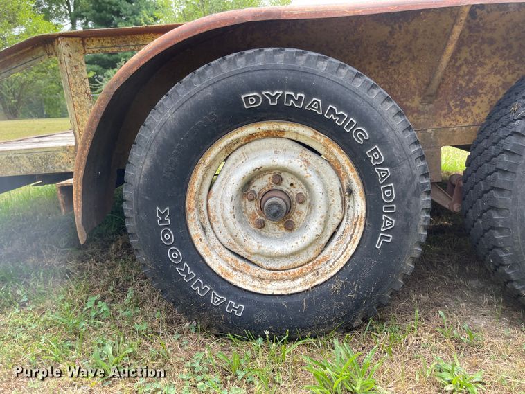 image for item LF9203 1993 Kodiak  utility trailer