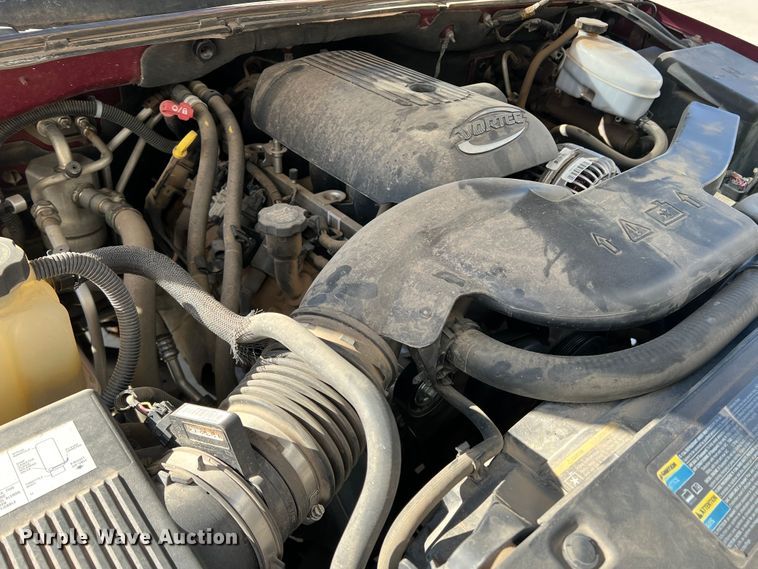 image for item LI9350 2006 Chevrolet Suburban  SUV