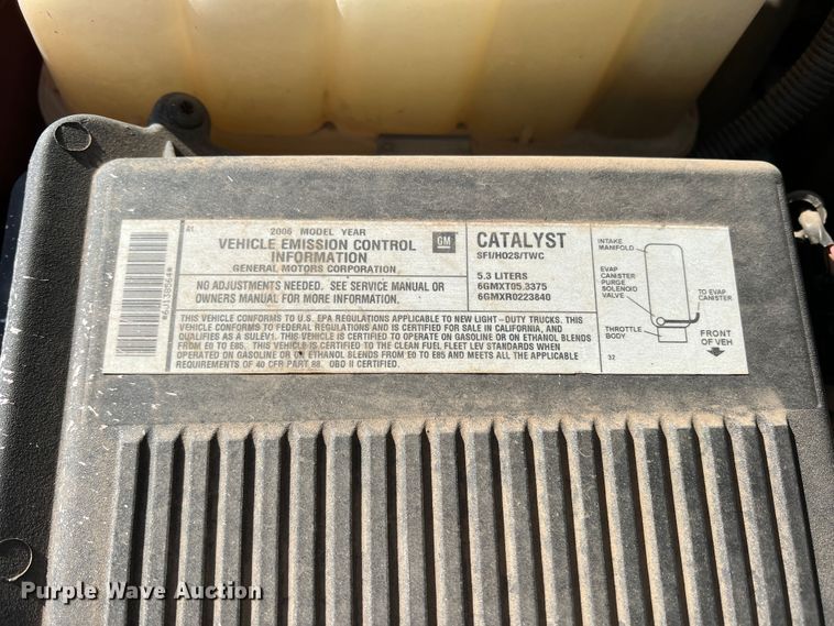 image for item LI9350 2006 Chevrolet Suburban  SUV