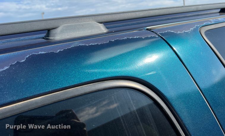 image for item LI9351 2006 Chevrolet Suburban  SUV