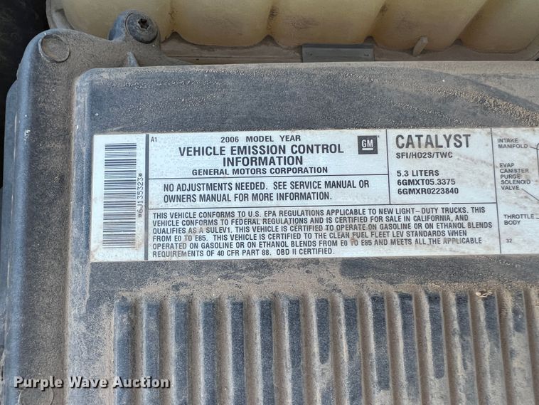 image for item LI9351 2006 Chevrolet Suburban  SUV