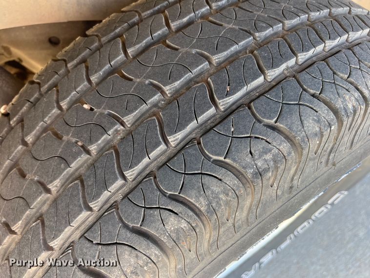 image for item LI9351 2006 Chevrolet Suburban  SUV