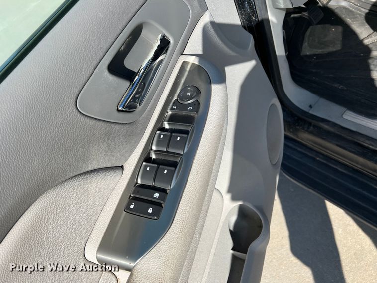 image for item LI9352 2007 Chevrolet Suburban  SUV