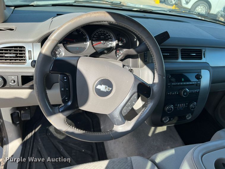 image for item LI9352 2007 Chevrolet Suburban  SUV