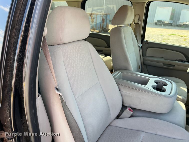 image for item LI9352 2007 Chevrolet Suburban  SUV