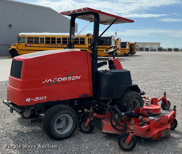 image for item LI9353 Jacobsen R-311T  lawn mower