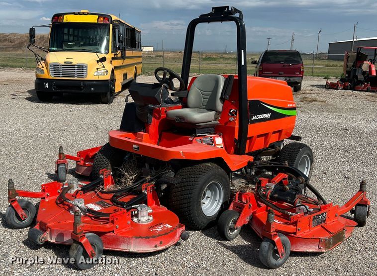 image for item LI9354 2006 Jacobsen HR-5111  lawn mower