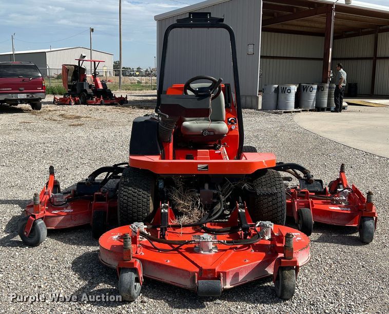 image for item LI9354 2006 Jacobsen HR-5111  lawn mower