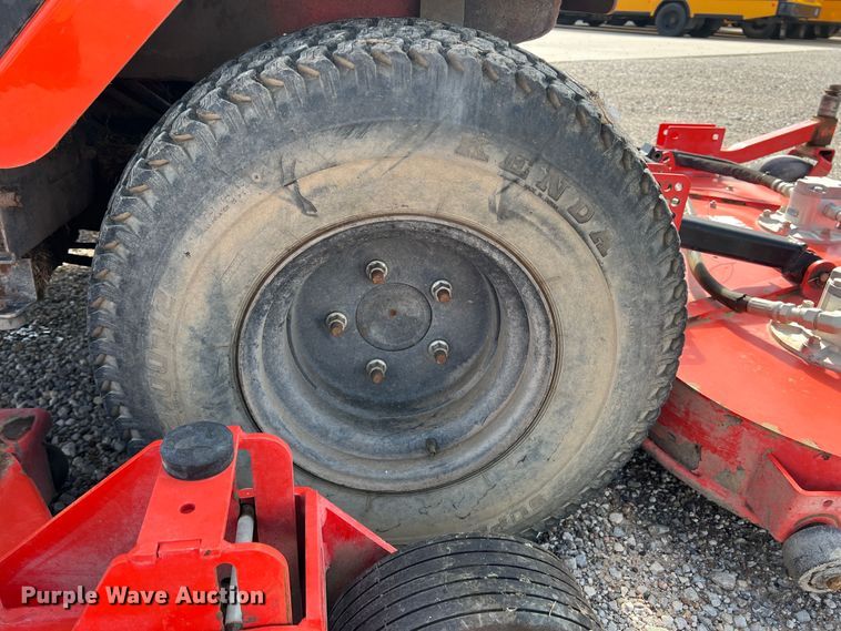 image for item LI9354 2006 Jacobsen HR-5111  lawn mower