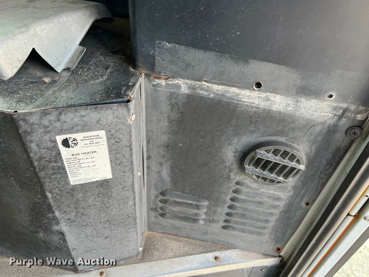 image for item LI9356 2001 Thomas  school bus