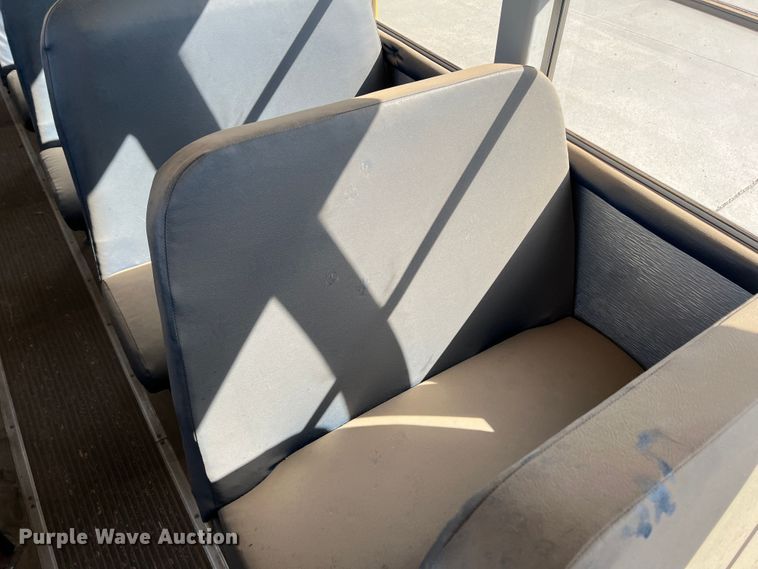 image for item LI9356 2001 Thomas  school bus