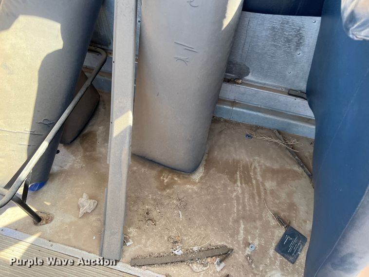 image for item LI9357 2007 Thomas  school bus