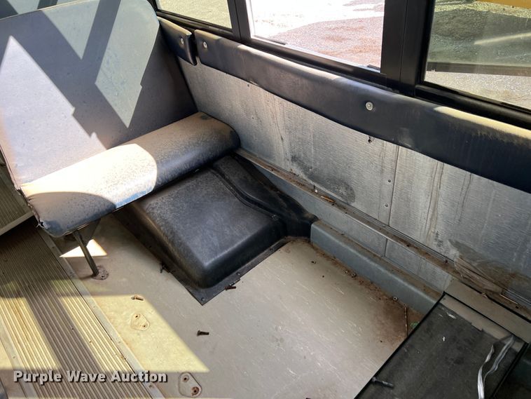 image for item LI9357 2007 Thomas  school bus